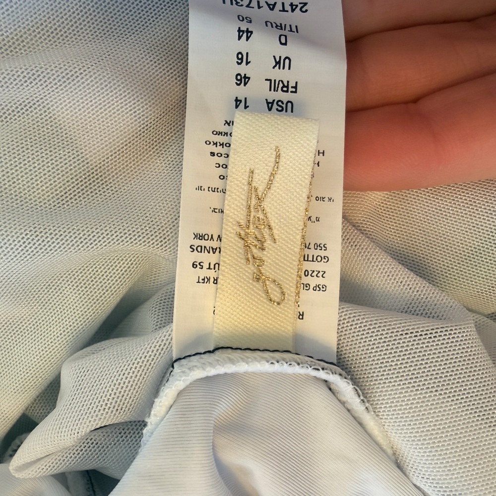 Gottex Tribal Art One-Piece Swimsuit! Never worn size 14! Beautiful!! - Picture 5 of 5